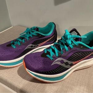 Saucony Endorphin Speed 2 Size 8